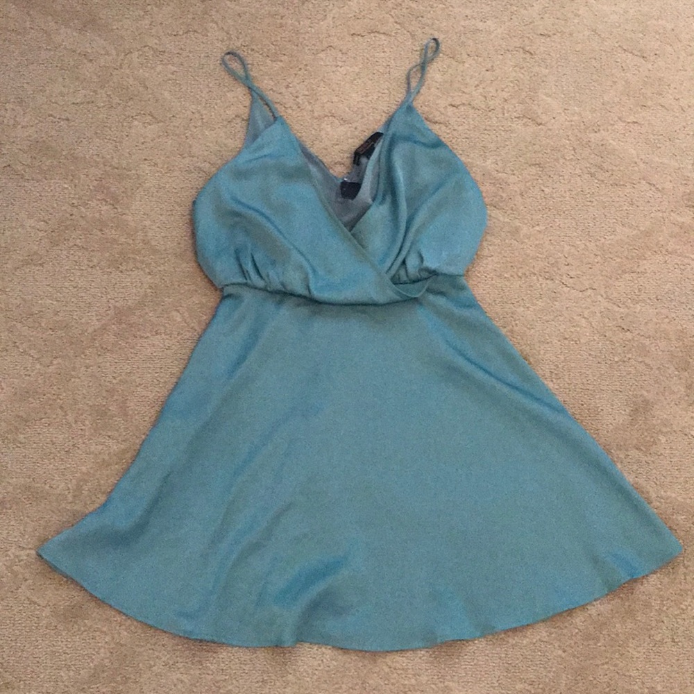 💙NWT FOREVER 21 CONTEMPORARY DRESS💙